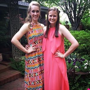 Evening gown / formal dress / maxi